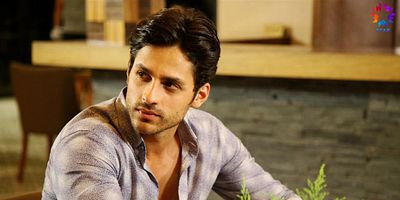 Çilek Kokusu 6.Bölüm posteri