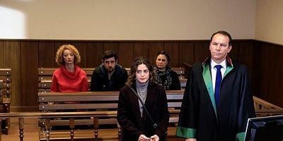 İlişki Durumu Karışık 16.Bölüm posteri