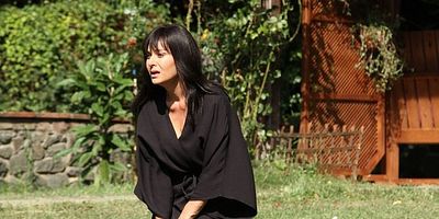 Mayıs Kraliçesi 1.Bölüm posteri