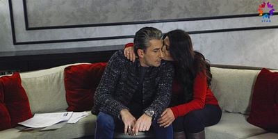 Paramparça 43.Bölüm posteri