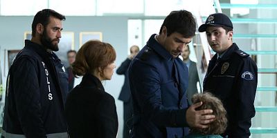 Kördüğüm 8.Bölüm posteri