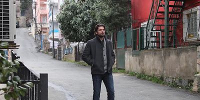 Aşk Yeniden 44.Bölüm posteri