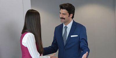 Asla Vazgeçmem 40.Bölüm posteri