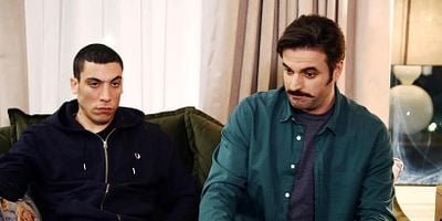 Aile İşi 4.Bölüm posteri