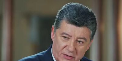 Eşkiya Dünyaya Hükümdar Olmaz 33.Bölüm posteri