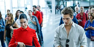 Paramparça 71.Bölüm posteri