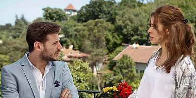 Rengarenk 1.Bölüm posteri