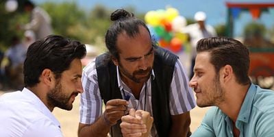 Hayat Sevince Güzel 8.Bölüm posteri