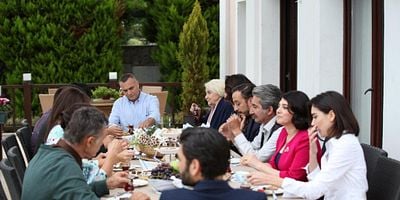 Eşkiya Dünyaya Hükümdar Olmaz 42.Bölüm posteri