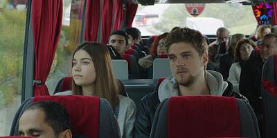 Fazilet Hanım ve Kızları 7.Bölüm posteri