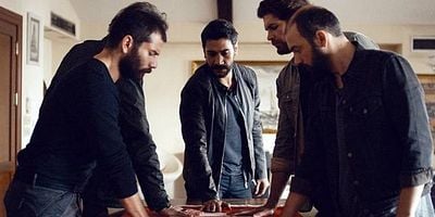 İsimsizler 20.Bölüm posteri