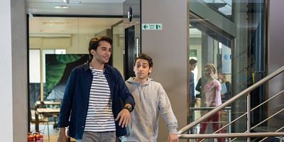 Aslan Ailem 3.Bölüm posteri