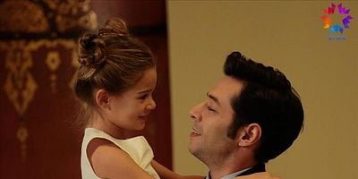 Ufak Tefek Cinayetler 4.Bölüm posteri