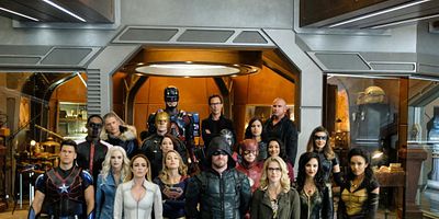 Crisis on Earth X - Part 4 posteri