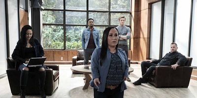 Bullet + Pen posteri