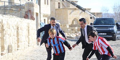 Aşk ve Mavi 47.Bölüm posteri