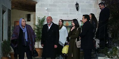 Aşk ve Mavi 49.Bölüm posteri