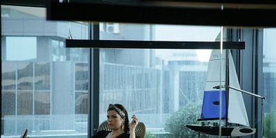 Yuvamdaki Düşman 2.Bölüm posteri