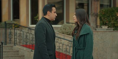 Aşk ve Mavi 52.Bölüm posteri