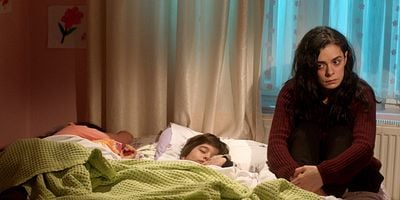 Kadın 17.Bölüm posteri