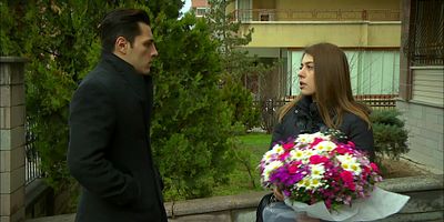 Beni Bırakma 52.Bölüm posteri