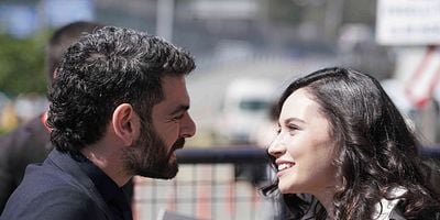 Sen Anlat Karadeniz 10.Bölüm posteri