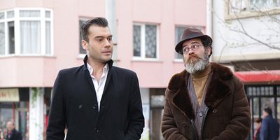 Şevkat Yerimdar 44.Bölüm posteri