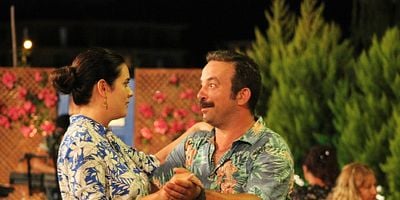 Ege'nin Hamsisi 5.Bölüm posteri