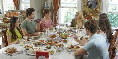 Elimi Bırakma 7.Bölüm posteri