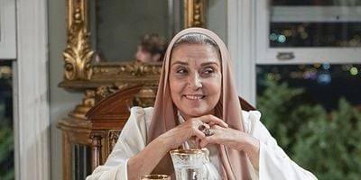 Elimi Bırakma 12.Bölüm posteri