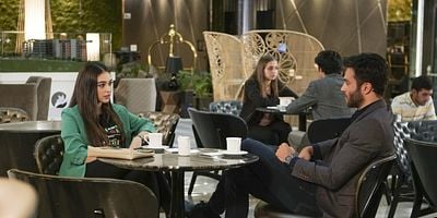 Elimi Bırakma 15.Bölüm posteri