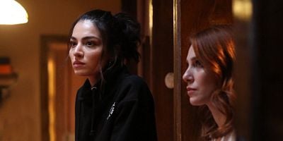 Çarpışma 8.Bölüm posteri