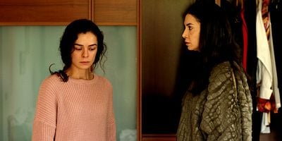 Kadın 52.Bölüm posteri