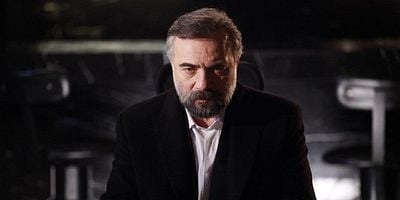 Eşkiya Dünyaya Hükümdar Olmaz 128.Bölüm posteri