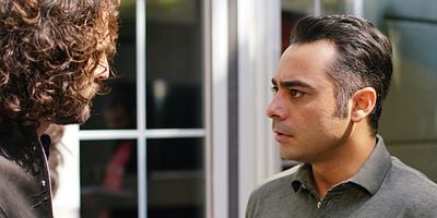 Bir Aile Hikayesi 6.Bölüm posteri