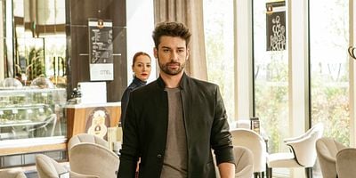 Elimi Bırakma 48.Bölüm posteri