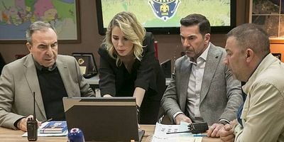 Arka Sokaklar 529.Bölüm posteri