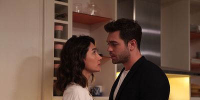 Her Yerde Sen 21.Bölüm posteri