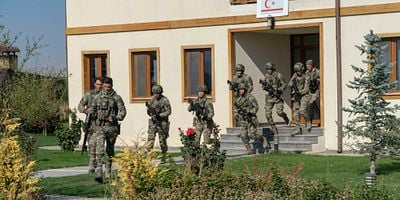 Savaşçı 81.Bölüm posteri