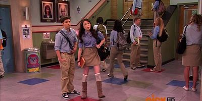 iFind Lewbert's Lost Love posteri