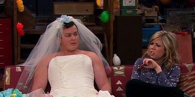 iRescue Carly posteri