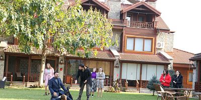 Kuzey Yıldızı İlk Aşk 12.Bölüm posteri