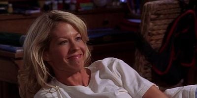 Round One to the Hot Crazy Chick - Part 1 posteri