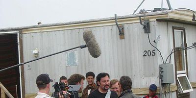 Never Cry Shitwolf posteri