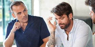 Bay Yanlış 14.Bölüm Final posteri