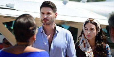 Şeref Sözü 1.Bölüm posteri