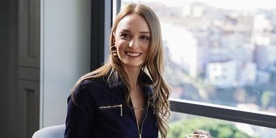 Yasak Elma 95.Bölüm posteri