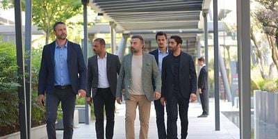 Eşkiya Dünyaya Hükümdar Olmaz 198.Bölüm posteri