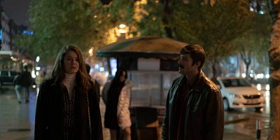 Camdaki Kız 19.Bölüm posteri