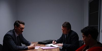 Mahkum 1.Bölüm posteri